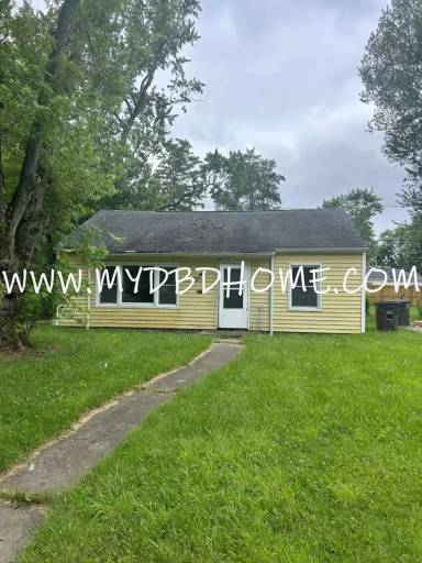 Main picture of 4500 Standish Dr