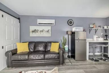 Main picture of 1215 Wimbee Dr