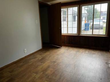 Main picture of 1223 S 25th St