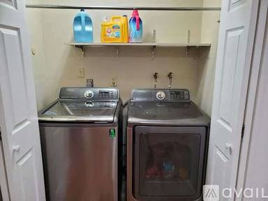 Main picture of 1207 E Gaylene Cir