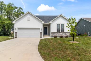 Main picture of 10514 Button Bush Dr