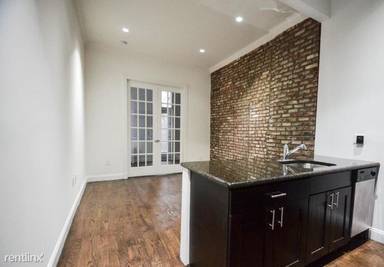 Main picture of 307 Mott St