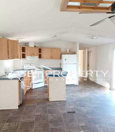 Main picture of 509 Maple St