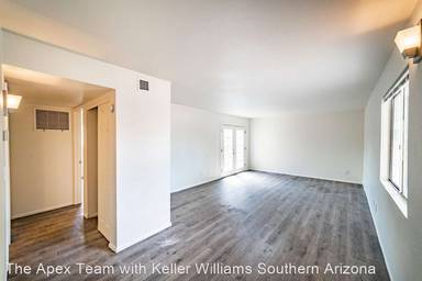 Main picture of 1337 E Allen Rd