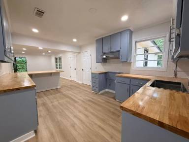 Main picture of 3760 Dalraida Pkwy