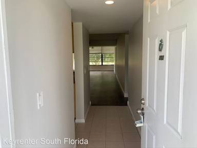 Main picture of 1502 Whitehall Dr