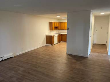 Main picture of 735 S Alton Way