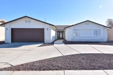 Main picture of 4357 S Boxwood Ave