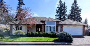 Main picture of 1231 NE 12th Way