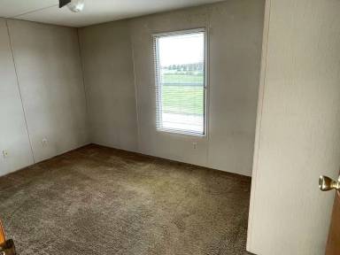 Main picture of 415 Meadowbrook Rd