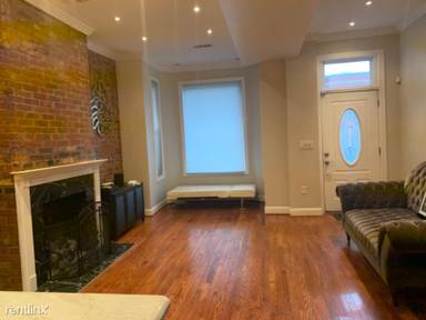 Main picture of 402 Rhode Island Ave NW
