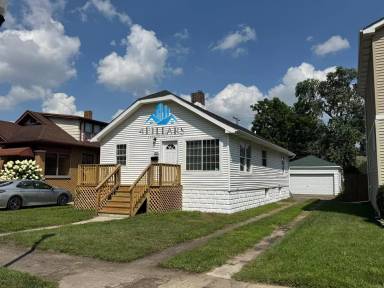 Main picture of 7435 Jackson Ave