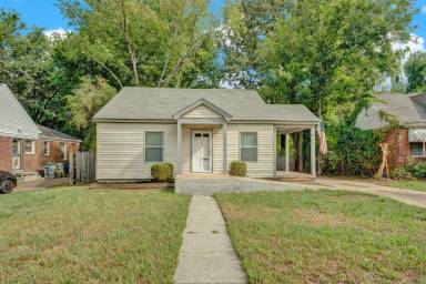 Main picture of 3754 Faxon Ave