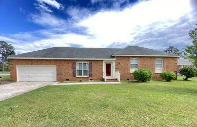 Main picture of 101 Stewart Ct