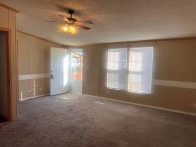 Main picture of 2916 W Savannah Ave