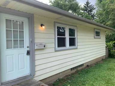 Main picture of 185 E Home St