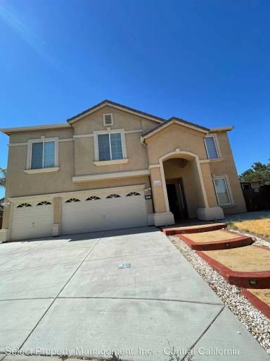 Main picture of 692 Birch Ct
