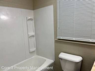 Main picture of 1126 E North Grand Ave