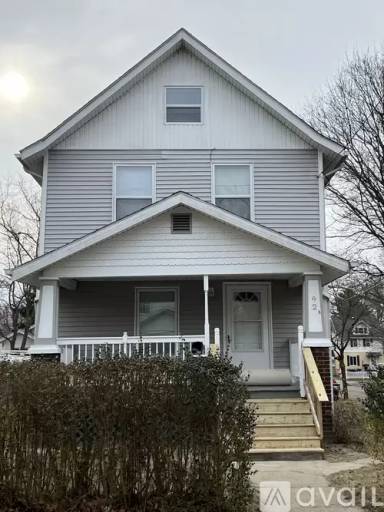 Main picture of 92 W Mildred Ave