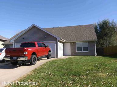 Main picture of 418 E Chris Dr