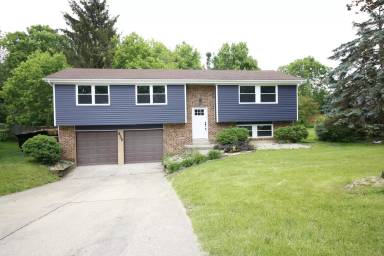 Main picture of 430 Fairway Dr