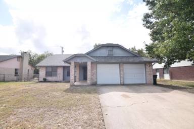 Main picture of 1404 Clairidge Ave