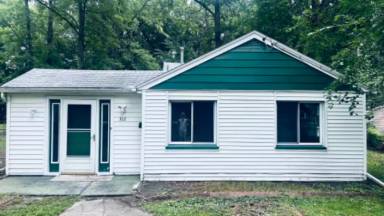 Main picture of 312 Hayes Rd