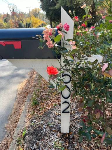 Main picture of 502 Fairview Dr