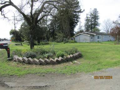 Main picture of 3615 Stony Point Rd