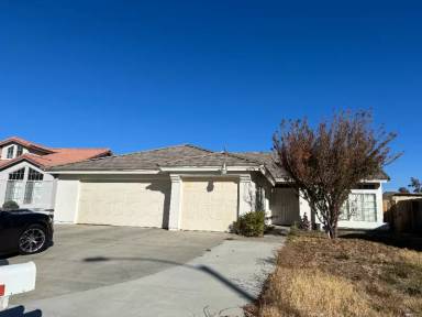 Main picture of 14374 Encanto Dr