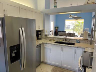 Main picture of 380 Robin Hood Cir