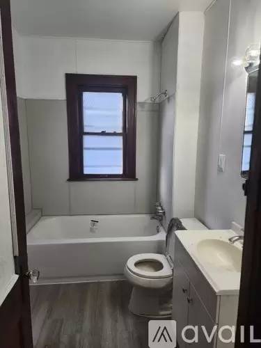 Main picture of 10008 Orleans Ave