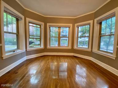 Main picture of 3505 N Pine Grove Ave