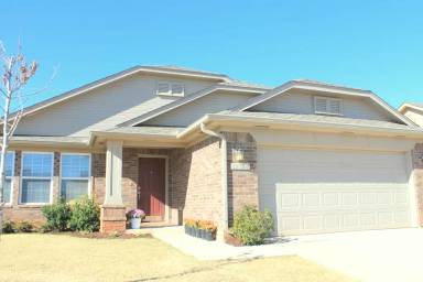 Main picture of 18629 Piedra Dr