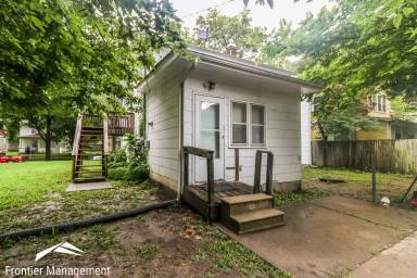 Main picture of 907 Osage St
