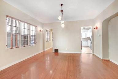 Main picture of 1020 Hi Point St