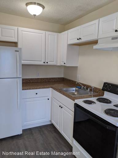 Main picture of 28 Washington Ave