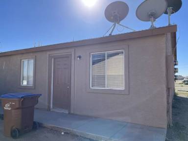 Main picture of 4040 N Montgomery Cir