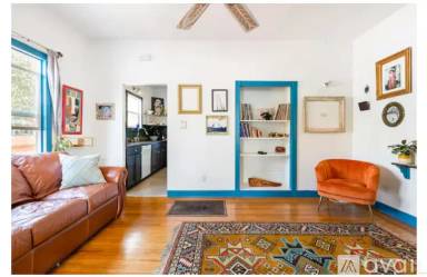 Main picture of 300 Orange St