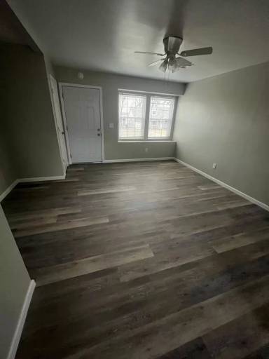Main picture of 5618 N Garrison Pl