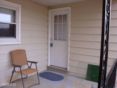 Main picture of 1125 Schang Rd