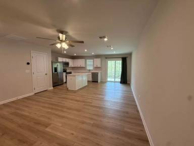 Main picture of 159 Sarnesfield Way