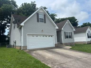 Main picture of 322 Chalet Cir