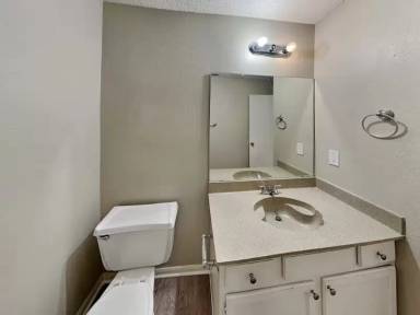 Main picture of 4110 Devon Ct