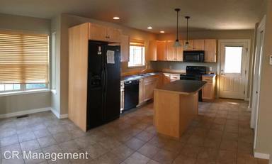 Main picture of 636 Matheson Way