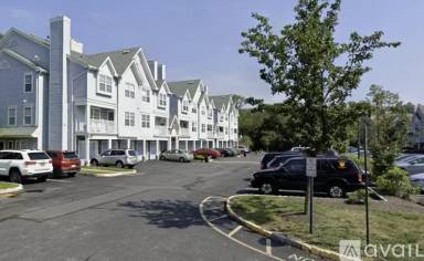 Main picture of 241 Prestwick Way