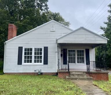Main picture of 1813 Virginia St