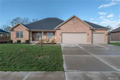 Main picture of 152 Wolf Creek Ct