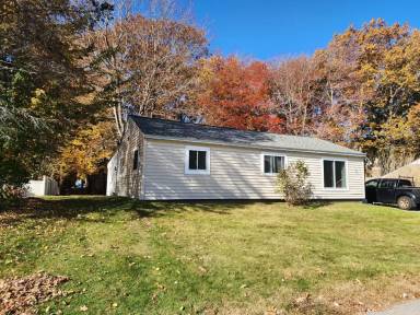 Main picture of 33 Waterman Rd