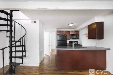 Main picture of 513 S 12th St
